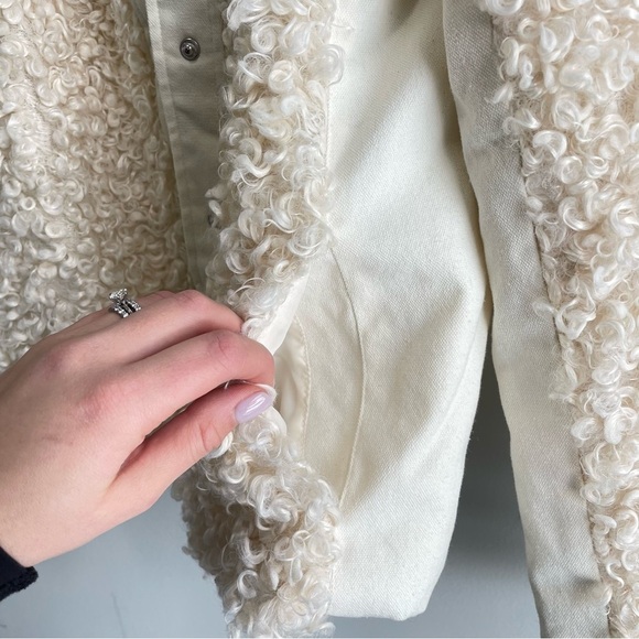 Urban Outfitters Amelie Faux Fur Jacket Cream Small - Picture 9 of 14